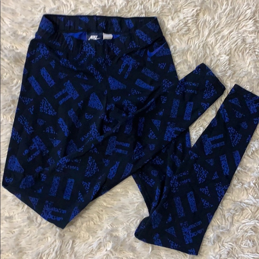 Nike leggings 🌟
